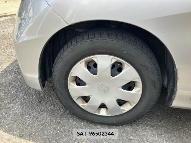 Honda FREED 2013-06 7454463-13