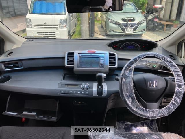 Honda FREED 2013-06 7454463-16