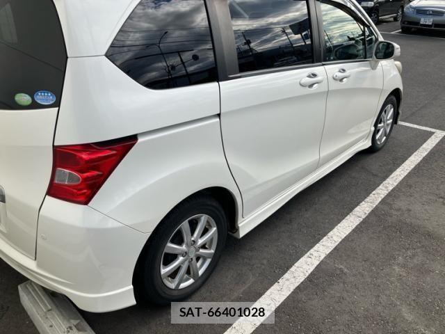 Honda FREED 2011-09 7454466-5