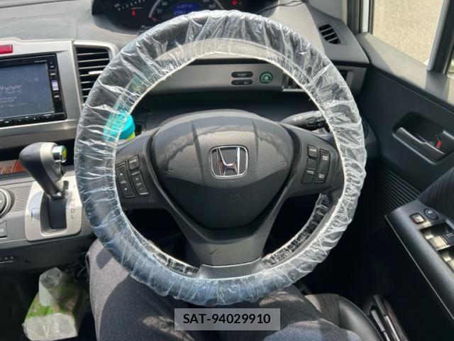 Honda FREED 2016-02 7454459-11