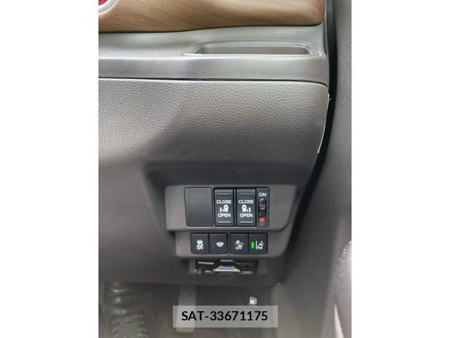 Honda FREED 2023-07 7454449-18