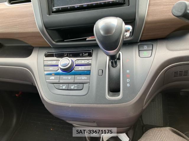 Honda FREED 2023-07 7454449-20