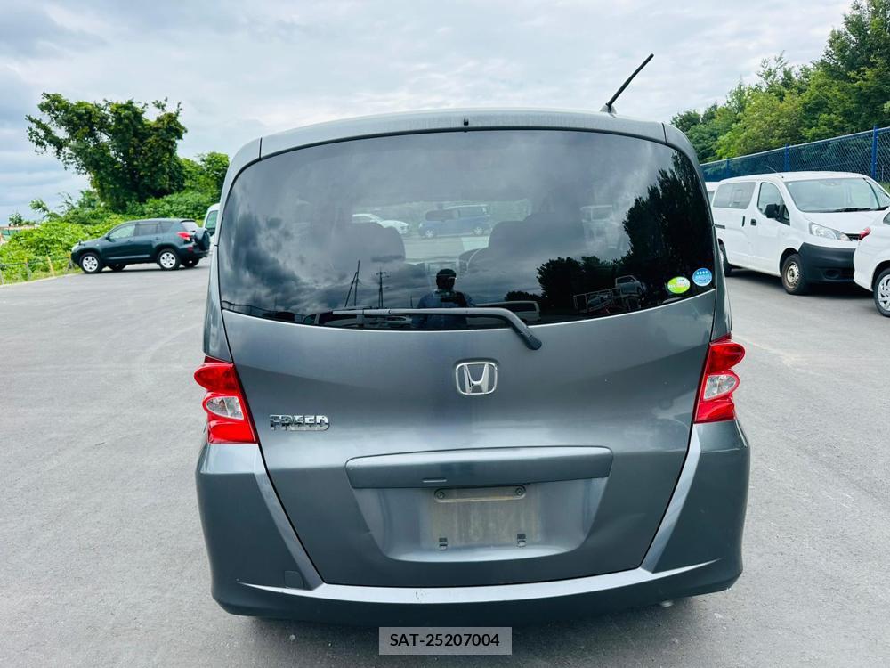 Honda FREED 2010 7312494-3