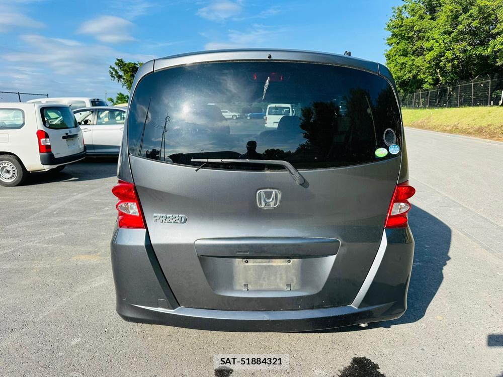 Honda FREED 2010 7312492-3
