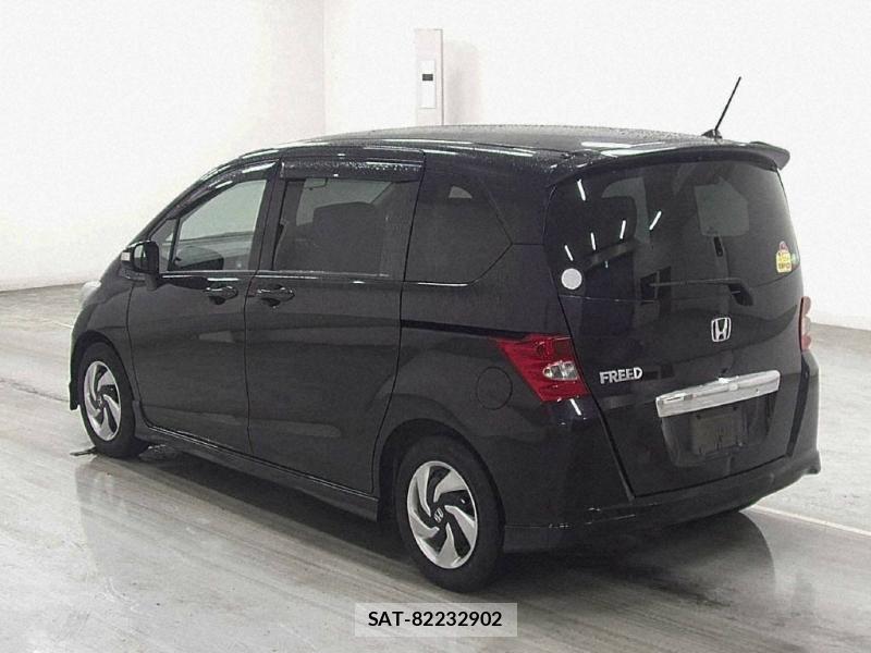 Honda FREED 2008-08 7356070-1