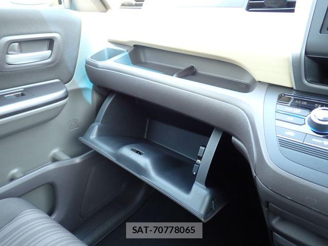 Honda FREED 2019-03 7508712-16