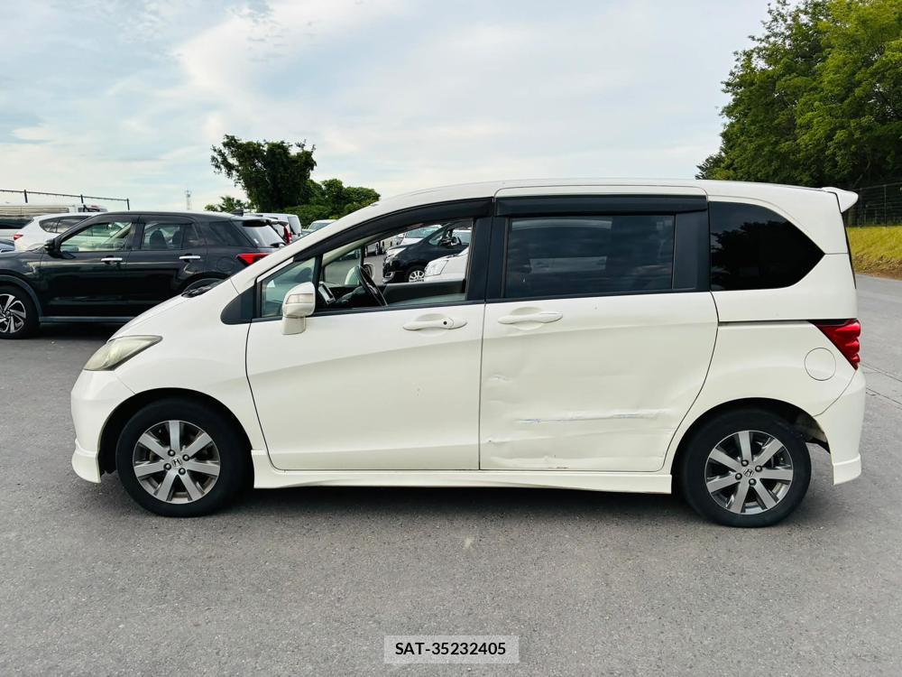 Honda FREED 2009-09 7401585-1