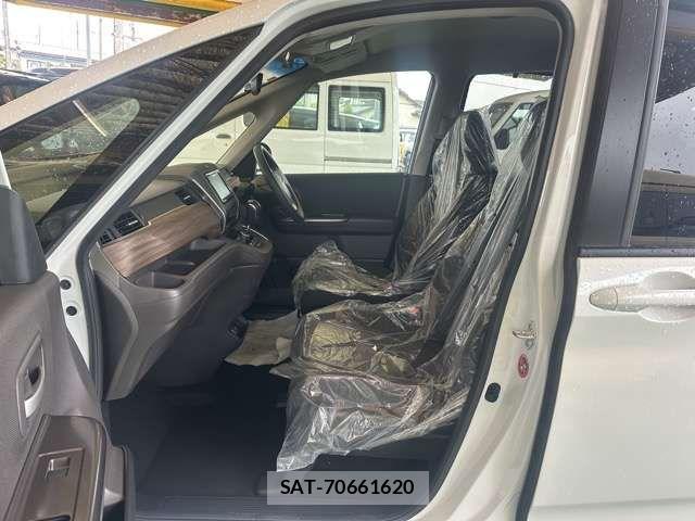 Honda FREED 2024-03 7500664-4