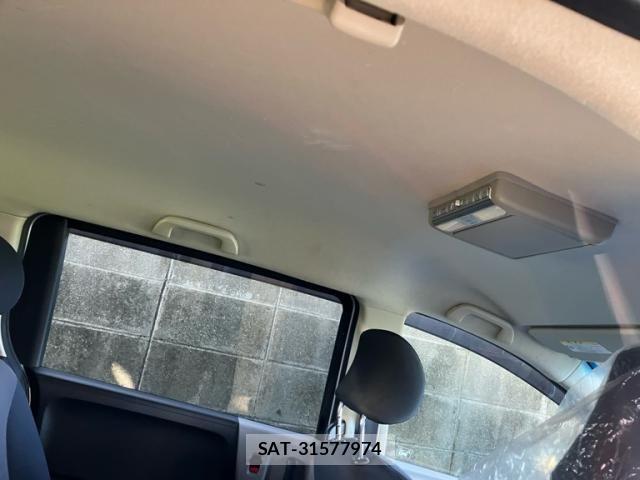 Honda FREED 2009-10 7562150-14