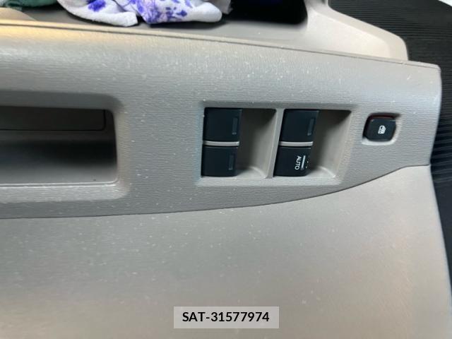 Honda FREED 2009-10 7562150-15