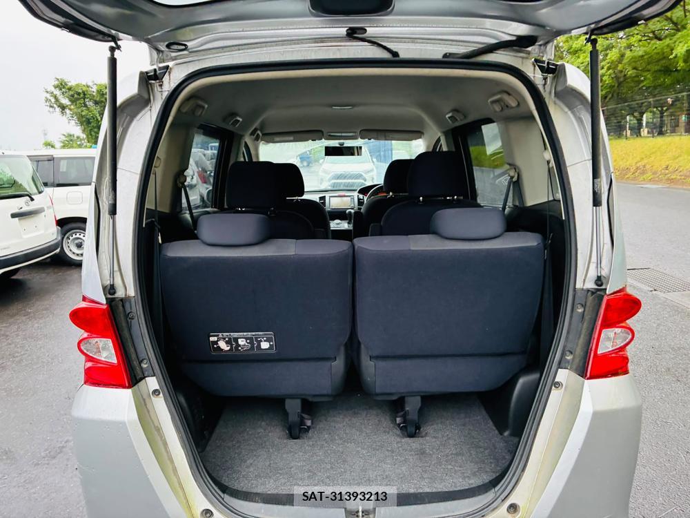 Honda FREED 2010-01 7498028-25