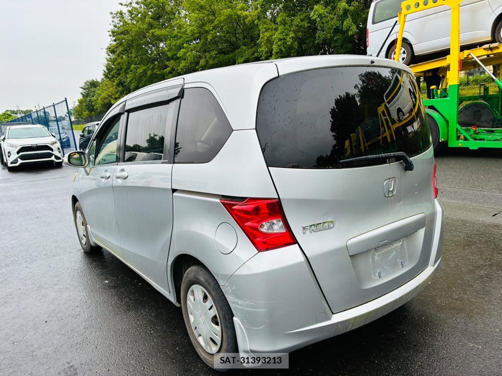 Honda FREED 2010-01 7498028-2
