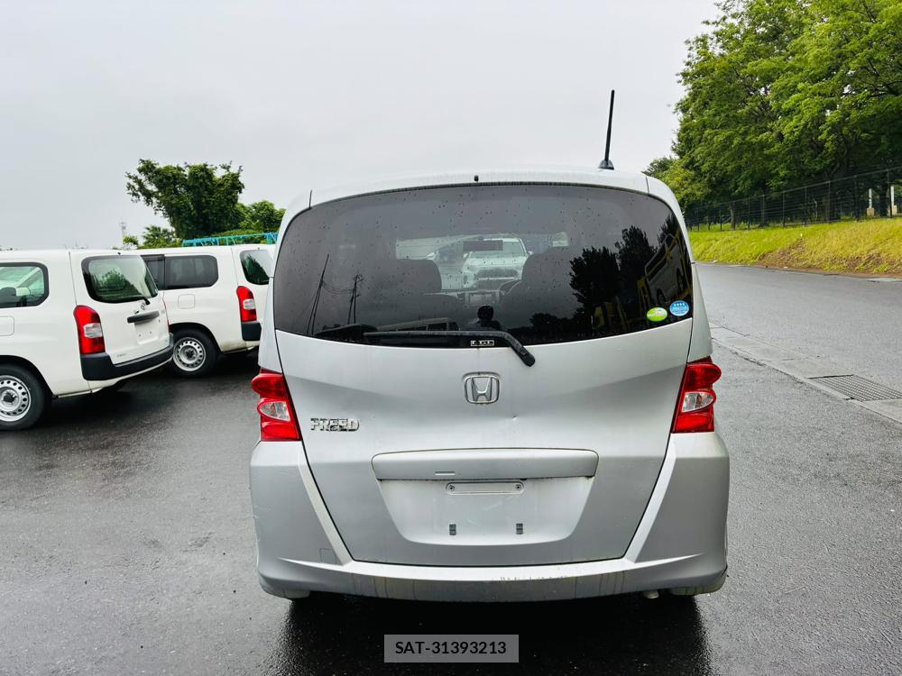 Honda FREED 2010-01 7498028-3