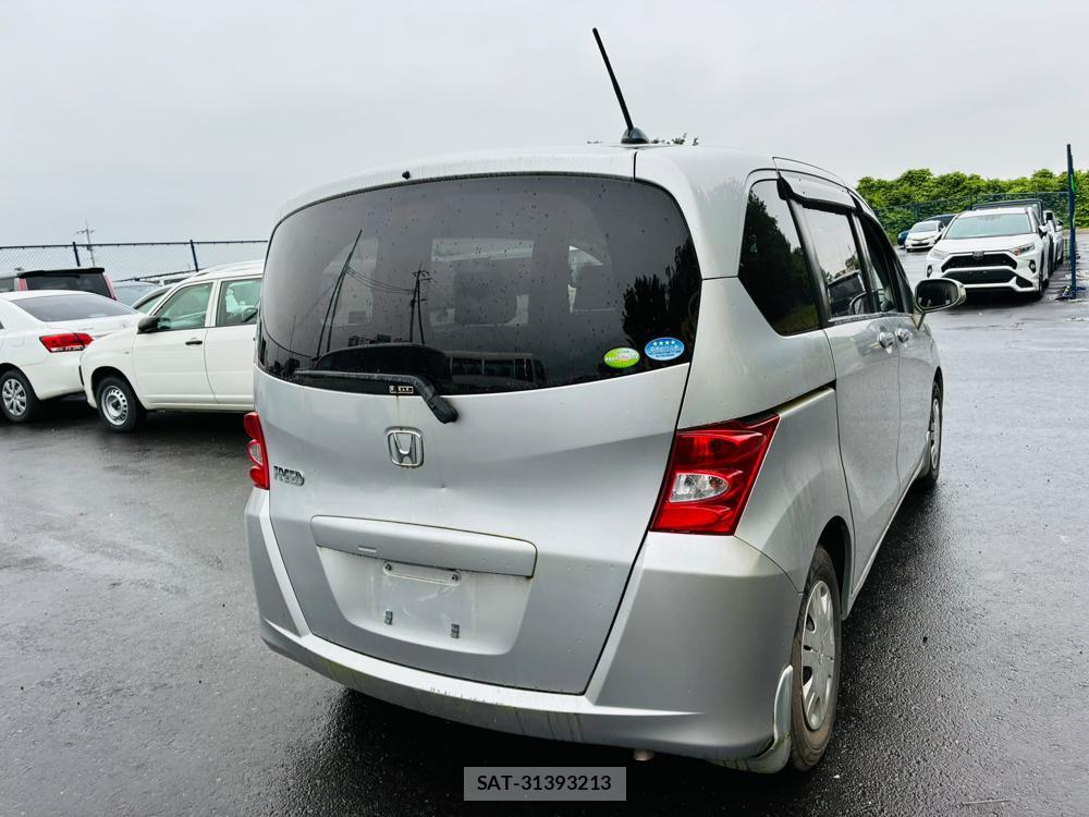 Honda FREED 2010-01 7498028-4