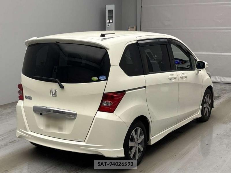 Honda FREED 2011-09 7550580-1