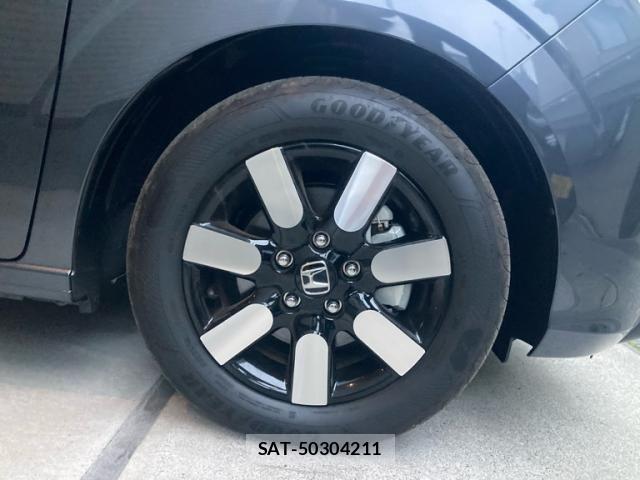 Honda FREED 2025-02 7562148-9