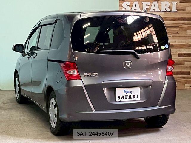 Honda FREED 2009-08 7616700-1