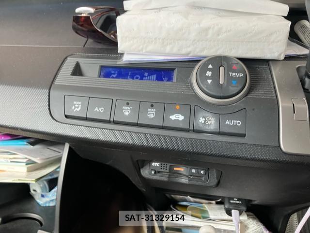 Honda FREED 2015-11 7616696-17