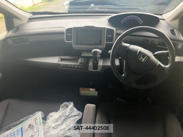 Honda FREED 2012-04 7616699-14