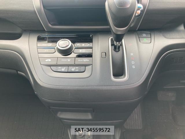 Honda FREED 2022-09 7616682-17