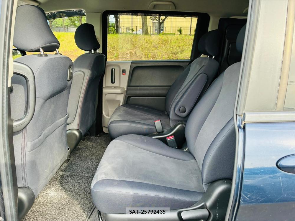Honda FREED 2009 7312498-9