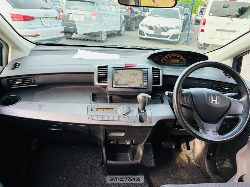 Honda FREED 2009 7312498-12