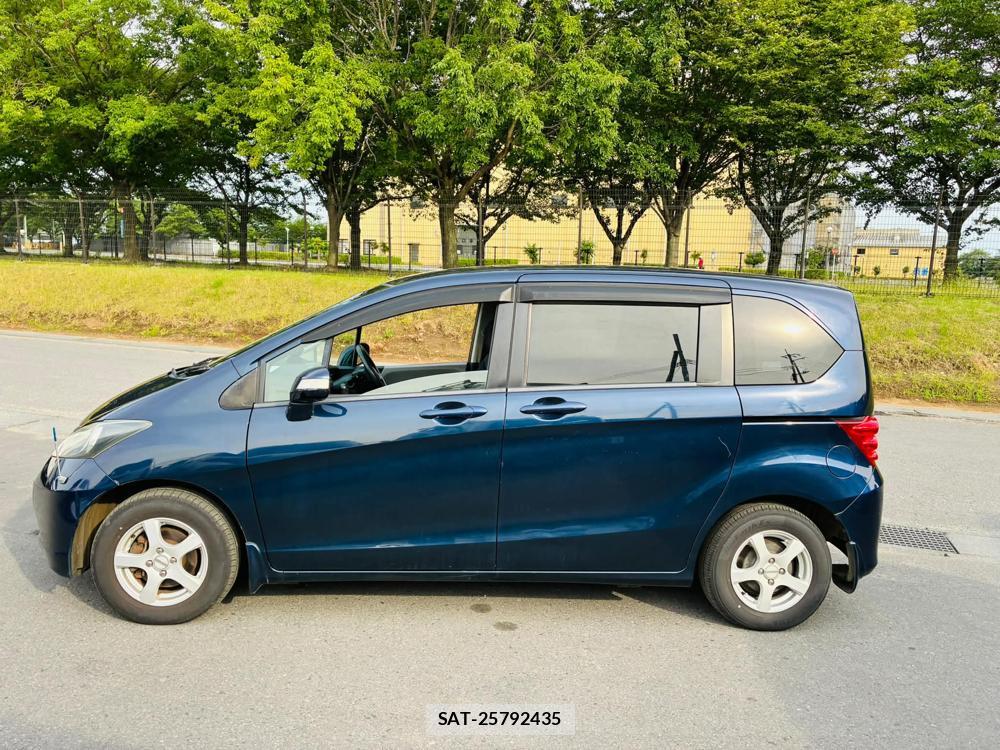 Honda FREED 2009 7312498-1