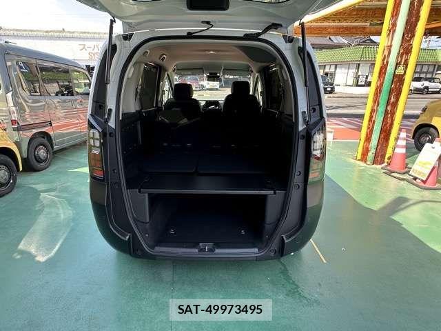 Honda FREED 2025-05 7616681-12