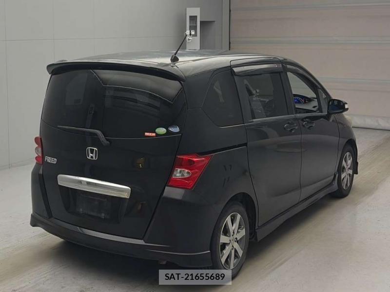 Honda FREED 2011-07 7610986-1