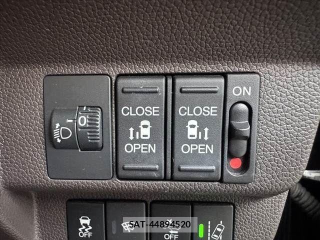 Honda FREED 2017-06 7616691-4