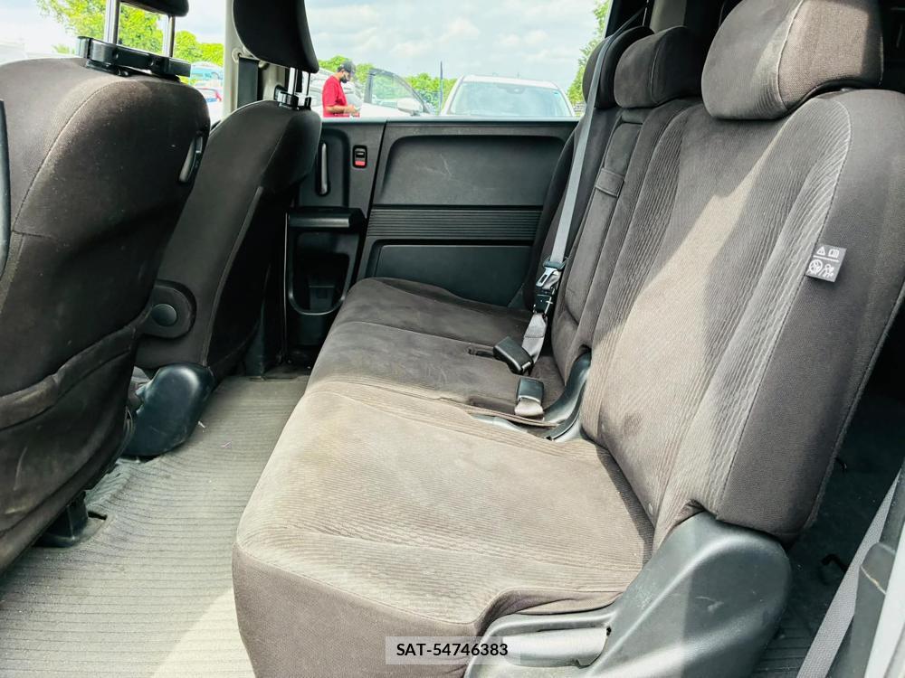 Honda FREED 2012-01 7372114-9