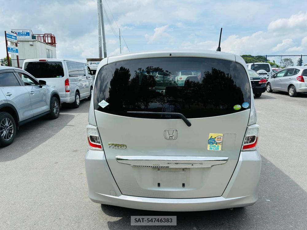 Honda FREED 2012-01 7372114-3