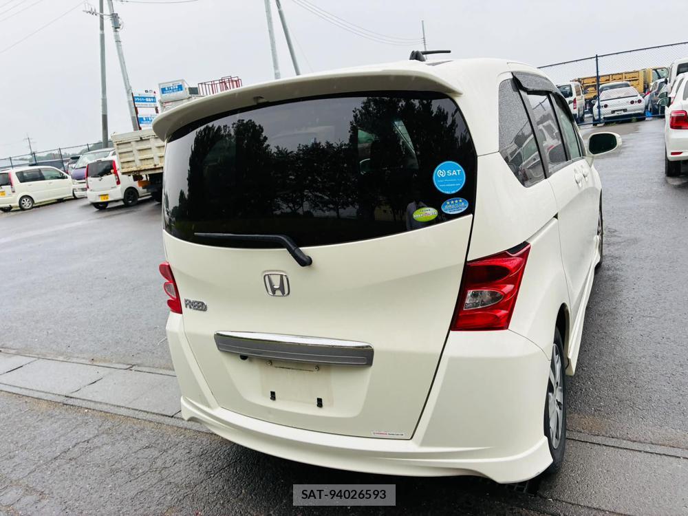 Honda FREED 2011-09 7550580-4