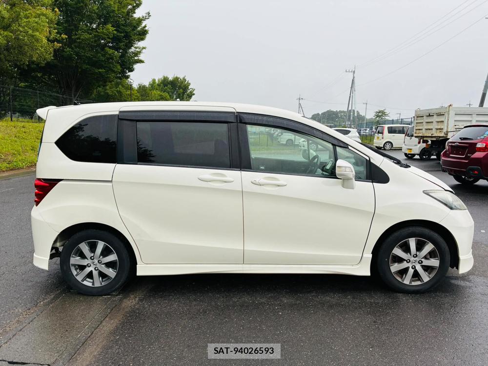 Honda FREED 2011-09 7550580-5