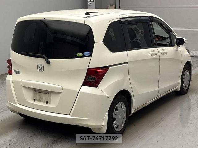 Honda FREED 2010-05 7687984-1