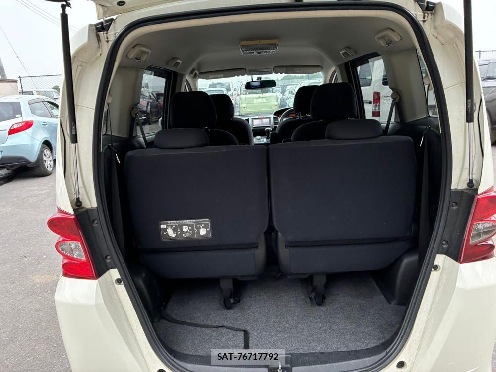 Honda FREED 2010-05 7687984-25