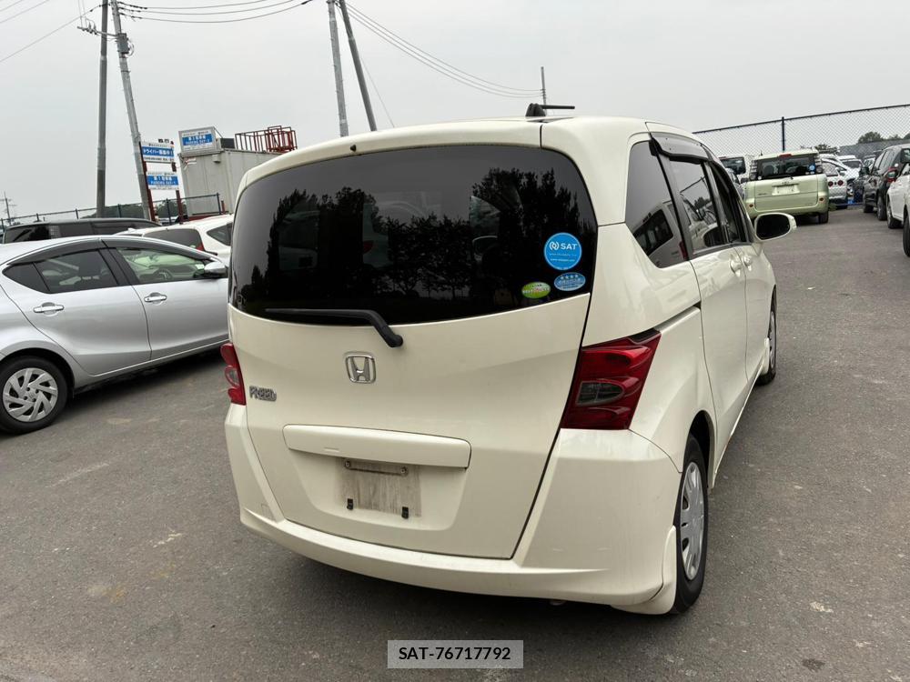 Honda FREED 2010-05 7687984-4