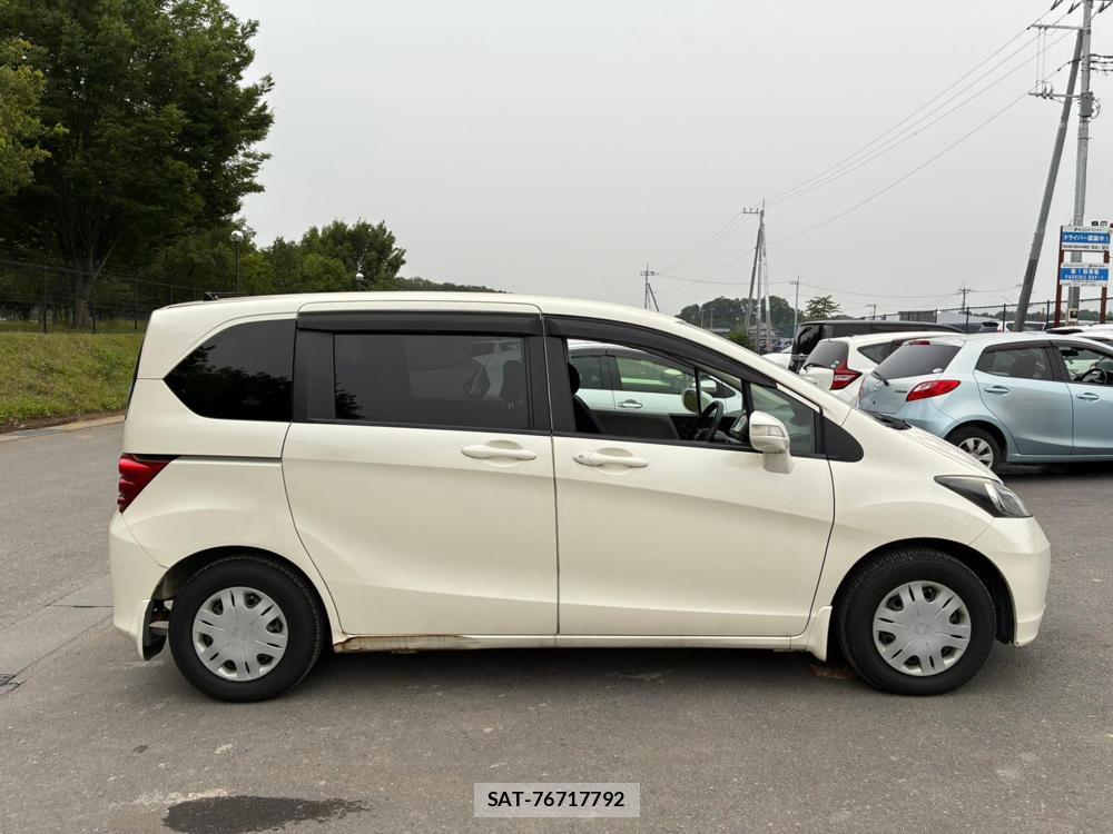 Honda FREED 2010-05 7687984-5