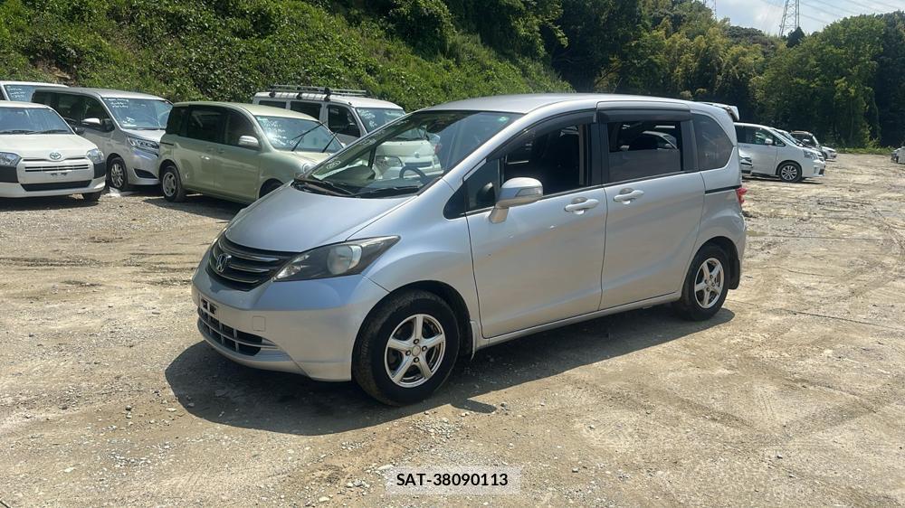 Honda FREED 2009 7098406-0