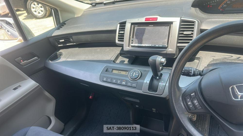 Honda FREED 2009 7098406-16