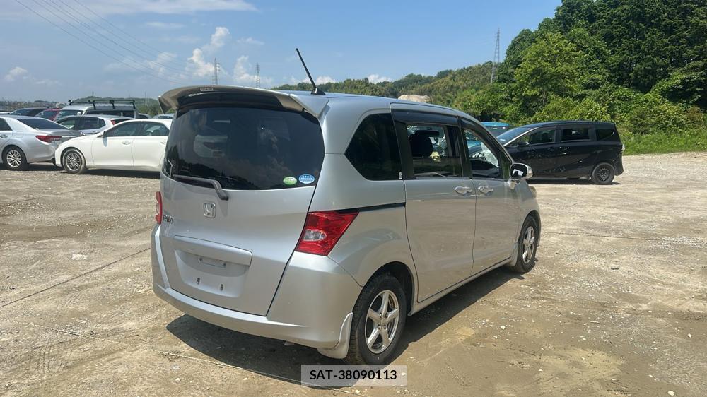 Honda FREED 2009 7098406-4