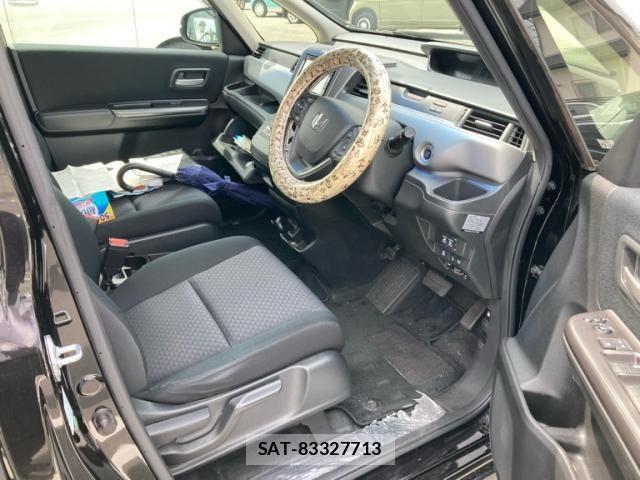 Honda FREED 2018-02 7876572-9