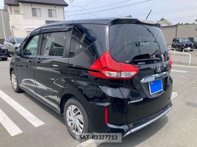 Honda FREED 2018-02 7876572-3
