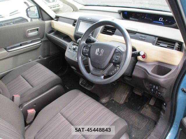 Honda FREED 2017-07 7876577-13