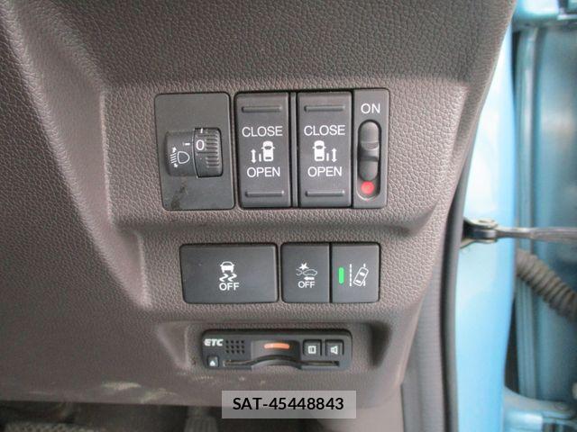 Honda FREED 2017-07 7876577-18
