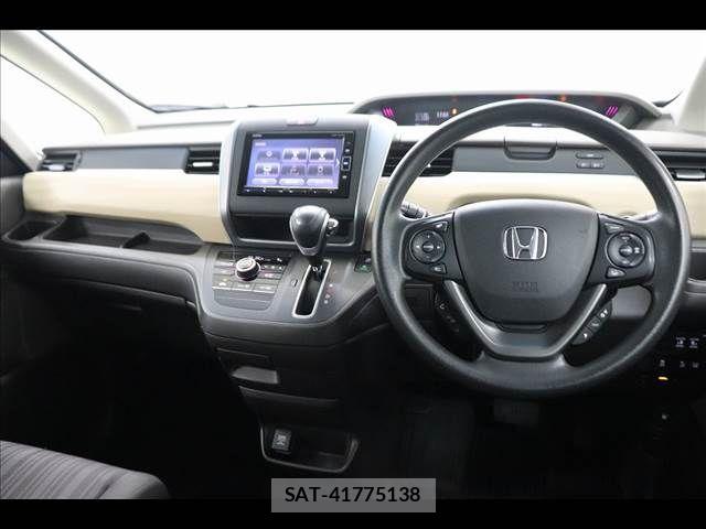 Honda FREED 2019-08 7876571-1
