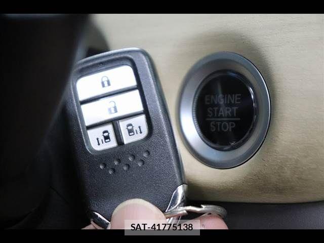 Honda FREED 2019-08 7876571-6
