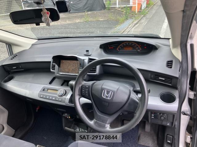 Honda FREED 2009-11 7876584-18