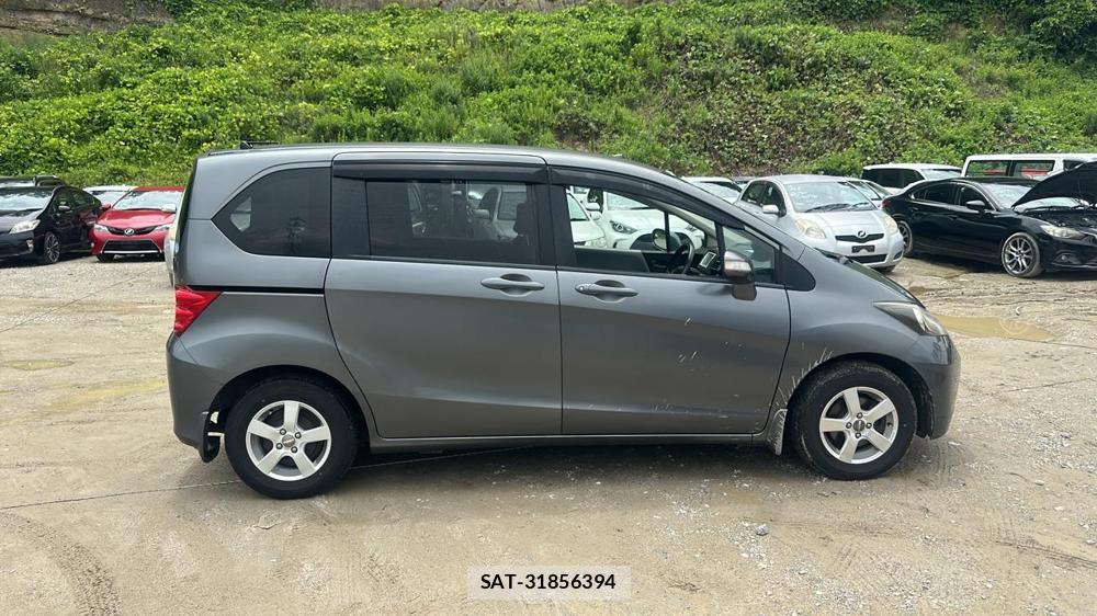 Honda FREED 2010-01 7737732-5