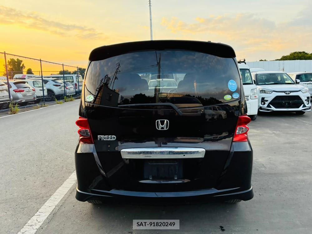 Honda FREED 2011-02 7484216-3